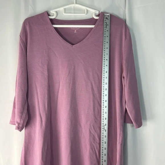 Elegant Mauve Long Sleeve V-Neck Top - Picture 7 of 13
